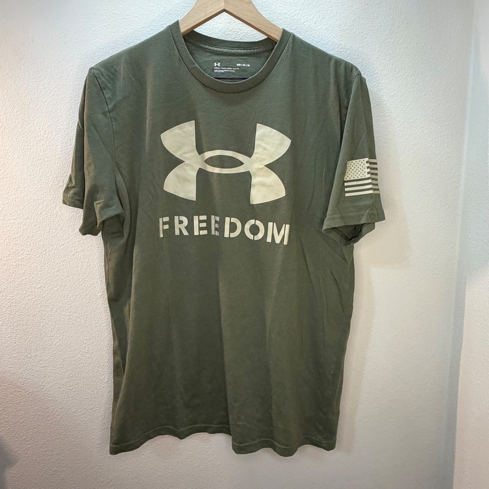 Under Armour‎ Freedom T Shirt Men's MD Military Green Cotton Blend USA Flag